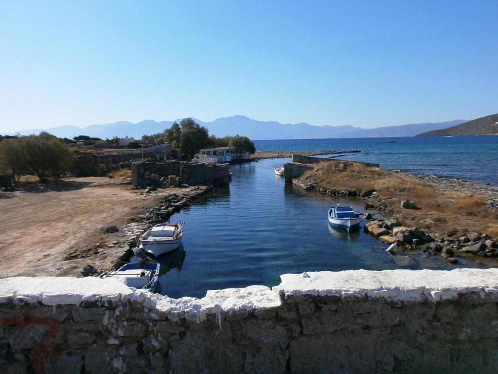 Janet'S Apartments Elounda Exterior foto